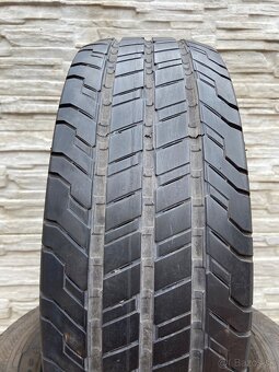 215/70 R15C Continental letne pneu - 2