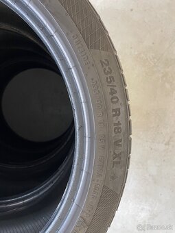 Continental 235/40 R18 zimné - 2
