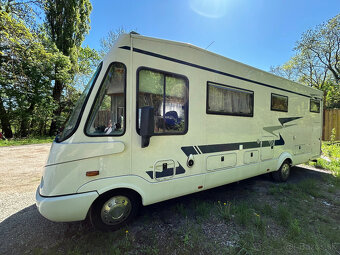 OBYTNÉ AUTO CONCORDE CHARISMA 850 - MERCEDES - 2