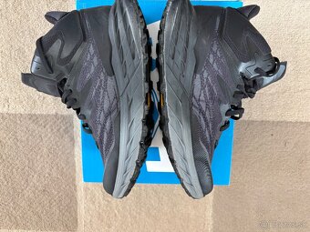 Hoka speedgoat GTX 42 - 2