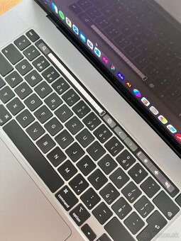 Predám MacBook Pro 16” (2019) výborný stav, 1 TB SSD - 2