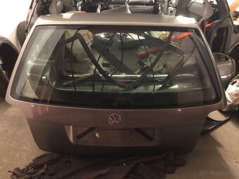 Predám kufrové piate dvere na passat b5.5 - 2