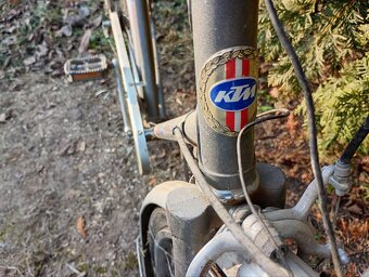 Cestný  retro bicykel KTM. - 2