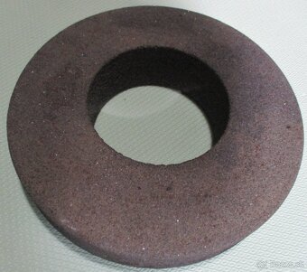 brúsny kameň – kotúč. - 2