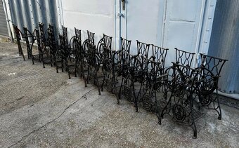 Singer - podstavec šijacieho stroja - 2