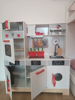 Drevená kuchynka - 2