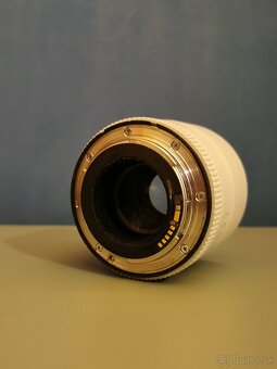 Predám EF telekonvertor CANON III - 2