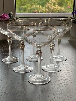 Rozne pohare Rona - 2