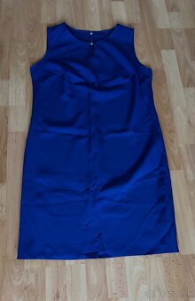 Kráľovsky modré šaty - 2