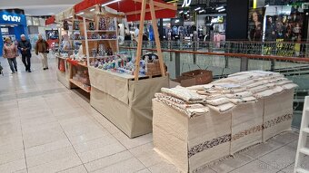 Drevený stánok - 2