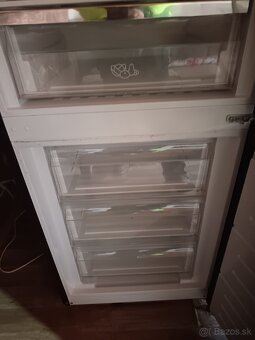 Chladnička s mrazničkou Elektrolux - 2