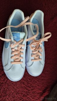 Botasky Nike 41 vn dl 26.5 - 2