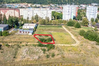 NA PREDAJ stavebný pozemok priamo v Bardejove - výborná loka - 2