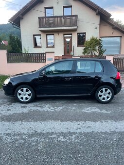 Vw golf 5 benzín 2008 147 tis km - 2