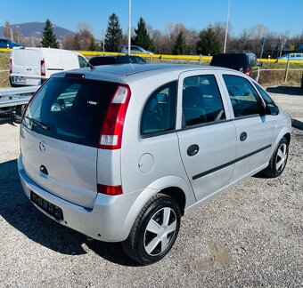 Opel Meriva 1,3 cdti Najazdených originál len 70.000km - 2