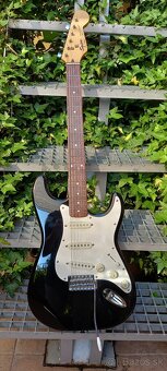Stratocaster Squier-30 ročný kus. - 2