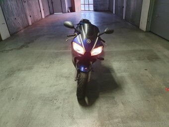 Yamaha R6 88kw r.v.2000 bez prepisu - 2