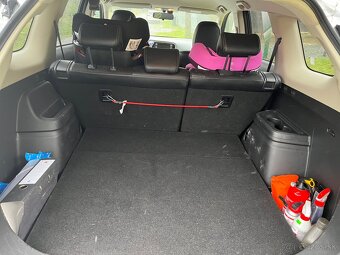 Mitsubishi outlander - 2