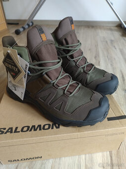 Turistické topánky Salomon - 2