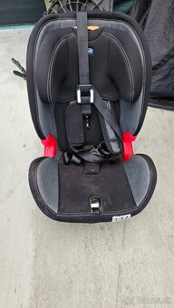 Chicco Akita Fix 9-36kg - 2