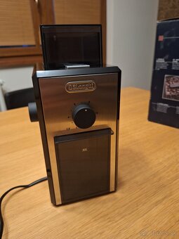Elektrický mlynček na kávu Delonghi - 2