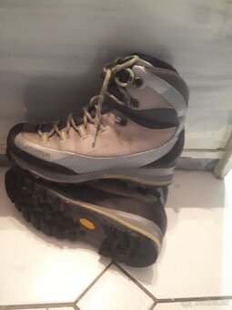 Čižmycky z krokodílej kože,La Sportiva-zimna turistická obuv - 2