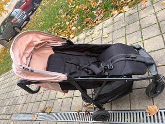 ŠPORTOVÝ KOČÍK - 2