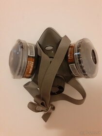 Predám novú nepoužívanú polomasku plus filtre - 2