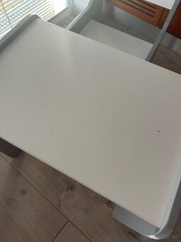 Stolik a stolička - 2