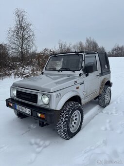 Suzuki Samurai - 2