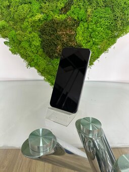 Apple iPhone XS 64GB Silver - 2