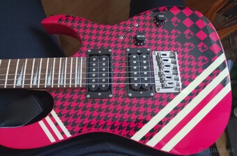 elektricka gitara IBANEZ gio MIKRO + obal Ibanez - 2