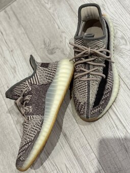 Yeezy Boost V2 Zyon - 2