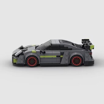 LEGO MOC Porsche 911 GT2 Rs - 2