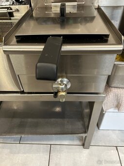 Friteza 16 Litrová 230 V - 2