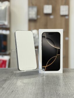 Apple iPhone 16 Pro 256GB Natural Titanium - 2