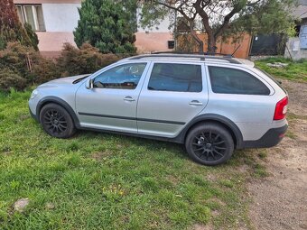 Skoda octavia scout - 2