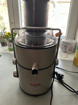 Na predaj odšťavovač zn.Tefal - 2