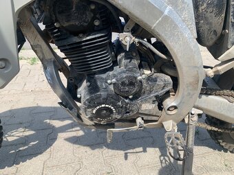 Mikilov 250 - 2