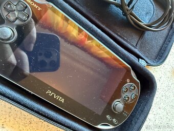 PS Vita OLED - 8GB - 2