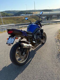 Yamaha fz08 - 2