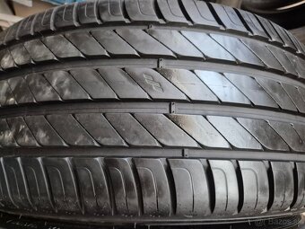 215/55 r17 letné 4 ks FALKEN - z nového auta DOT2024 - 2