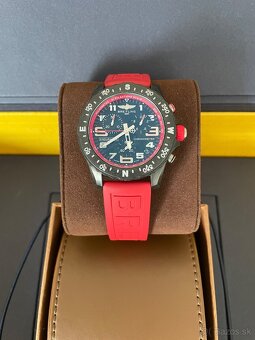 Breitling Endurance Pro 44 - 2
