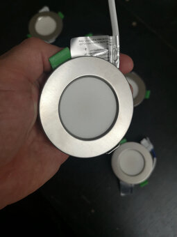 7ks led stropne svetla - 2