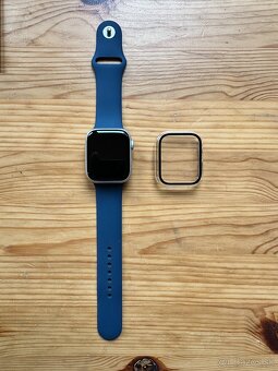Apple Watch Series 9 GPS 45mm Silver aluminium case - 2