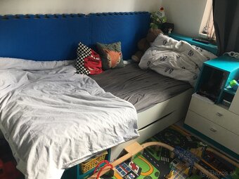 Postel Mobi MO18, 90x200 s uloznym priestorom - 2