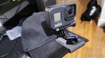 Predám držiak kamery na čapicu GoPro Hero, DJI action - 2