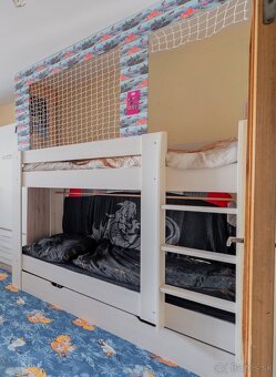 poschodová postel DREVONA - 2