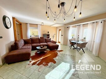 Veľký dom 5i+1 RD v Krajnom - 455m2, garáž, veľká terasa - 2