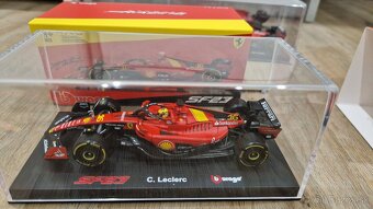 Modely F1 1:43 burago signature - 2